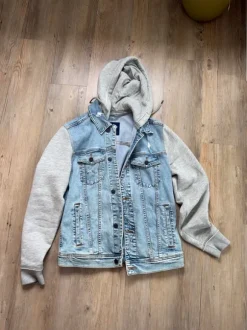 Ne coole Hollister knüpfe Jacke