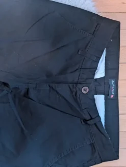 Neue Rock Creek Chino Hose Schwarz W32 L34 Ungetragen