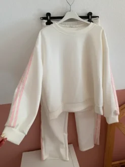 Neues, butterweiches Set, lockere Hose und Pullover