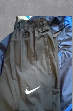 Nike Anzug