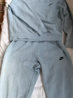 Nike Anzug