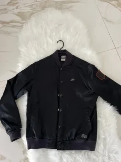 Nike Bomberjacke
