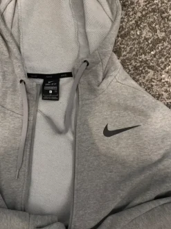 Nike Dri-FIT Full Zip Hoodie in Grau | L