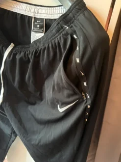 Nike Dry Fit Jogging Hose Trainingshose schwarz leicht Gr XL