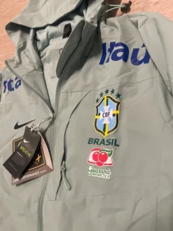 Nike Gore-tex Brazil waterproof Windbreaker