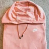 Nike Hoodie in Rosa / Dusty Pi