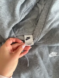 Nike hoody