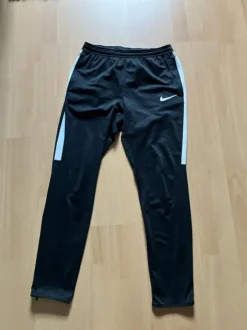 Nike Hose M