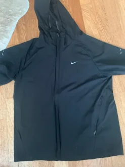 nike jacke