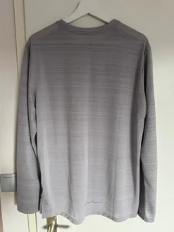 Nike Langarmsportshirt in L