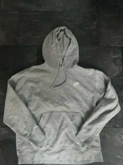 Nike Pulli in grau