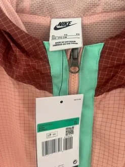 Nike Regenjacke Windbreaker XS S 158-170 Neu