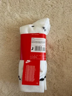 Nike Socken weiß Größe 46-50