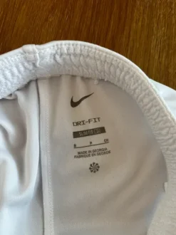 Nike Sporthose in Weiß - Gr. S