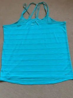 Nike Sportshirt Damen Gr. M