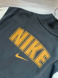 Nike sweatjacke in M