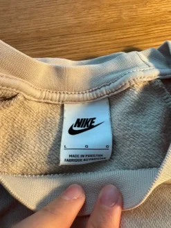 Nike Sweatshirt
