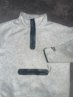 Nike tech