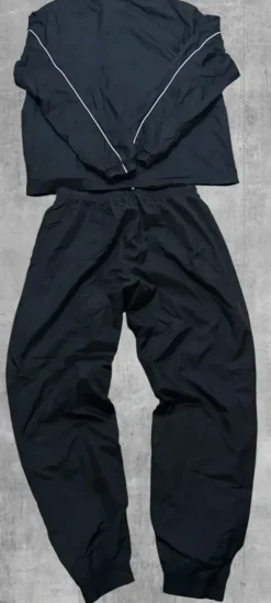 Nike Tracksuit Schwarz Gr L