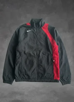 Nike Trainingsanzug Set Vintage – Schwarz & Rot – Top Zustand!