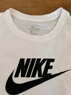 Nike T-Shirt Damen