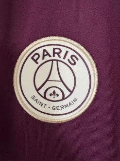 Nike x Paris Saint-Germain (PSG) Trainingshose – Bordeaux / Weinrot – Slim Fit – Gr. L