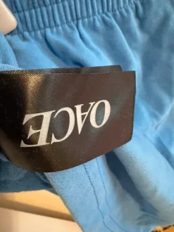 Oace kurze Short in blau