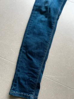 Only Damen Jeans Gr. M /32 dunkel blau neu Paola high waist skinny
