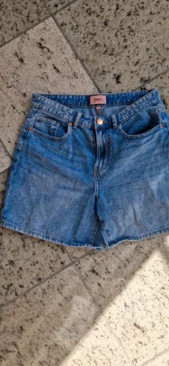 only Short G S