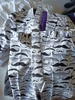 Opposuits