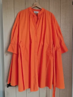 Oranje kleedje essentiel