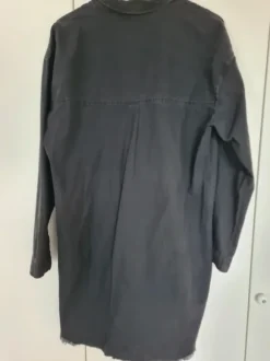 Oversized Jeanshemd/Jeanskleid, Pull&Bear, Grau/Schwarz, Gr. L