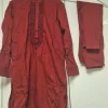 Pakistanische Traditions kleidung für Männer