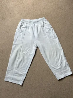 Paola Sweathose Gr. 44 weiss