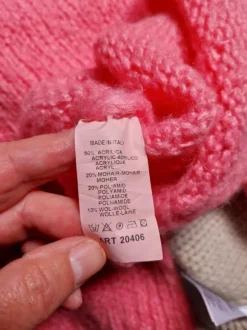 Pinkfarbenen Oversizepulli in Einheitsgröße