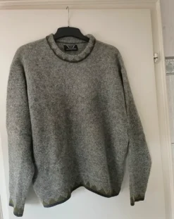portobellos pullover