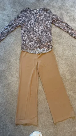 Prachtige set in nude tinten - maat M