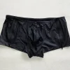 Pu-Leder Shorts