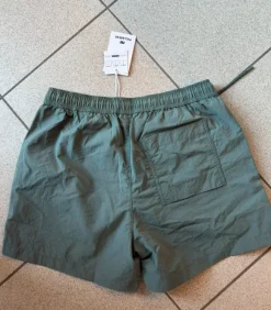 Pull & Bear Badehose/Badeshorts Gr. M. grün, NEU mit Etikett