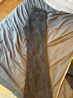 Pull and bear Jeans