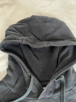 Pull under armour bleu