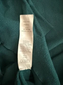 Pullover mit Blümchen