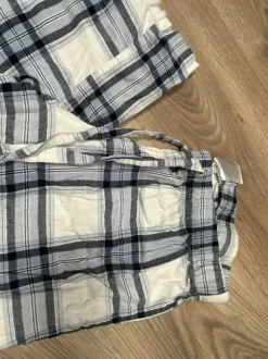 Pyjamahosen/ Loungewear, rot gestreift und blau-schwarz karriert