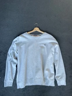 Ralph Lauren sweatshirt