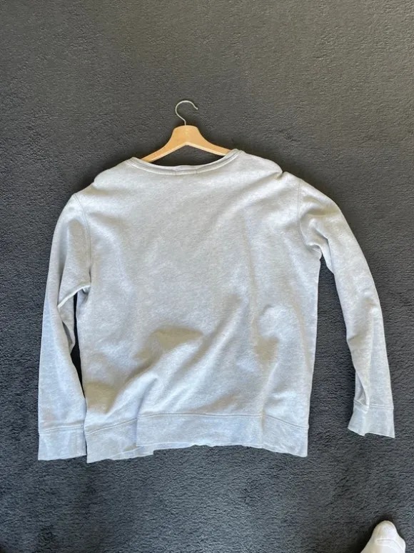 Ralph Lauren sweatshirt