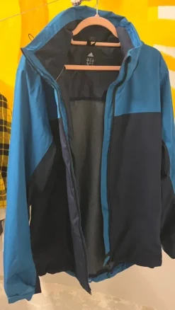 Regenjacke Adidas
