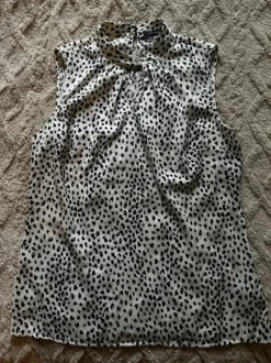 Ärmellose Bluse Orsay
