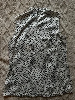 Ärmellose Bluse Orsay