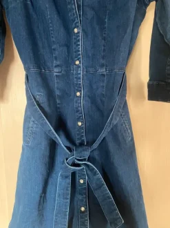 Robe naf naf en jean’s taille 40