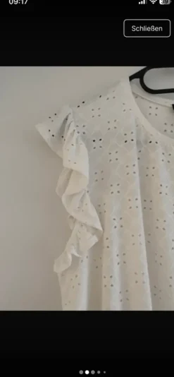romantische lochstickerei-bluse mit rüschen